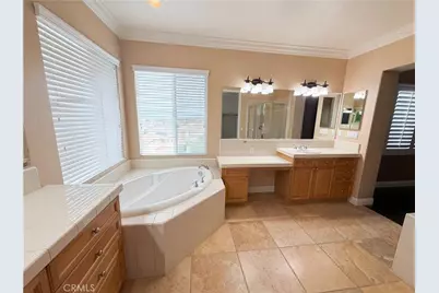 23 Plaza Modena, Lake Elsinore, CA 92532 - Photo 12