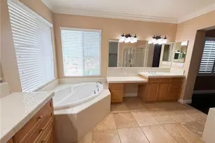 23 Plaza Modena, Lake Elsinore, CA 92532 - Photo 12