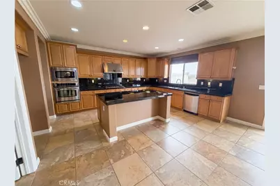 23 Plaza Modena, Lake Elsinore, CA 92532 - Photo 44