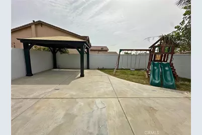 16769 Spy Glass Court, Fontana, CA 92336 - Photo 26