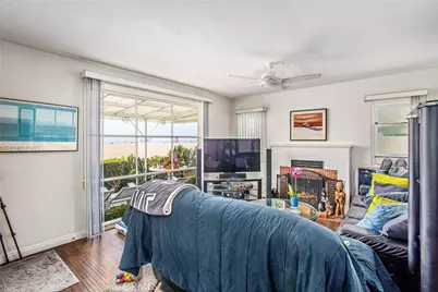 1408 W Oceanfront, Newport Beach, CA 92661 - Photo 10