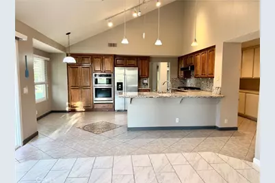 11056 Orchard View Lane, Riverside, CA 92503 - Photo 2