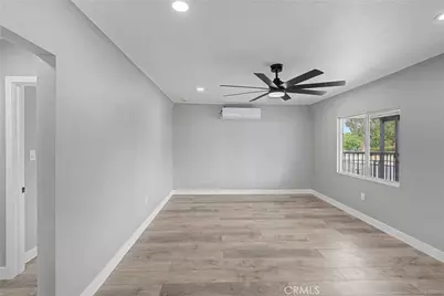 215 W Lugonia Ave, Redlands, CA 92374 - Photo 6