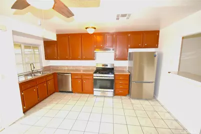 22839 Suncrest Avenue, Moreno Valley, CA 92553 - Photo 10