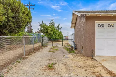 3998 Bluff, Norco, CA 92860 - Photo 10