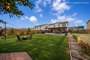 13857 Raven St, Victorville, CA 92392 - Photo 2