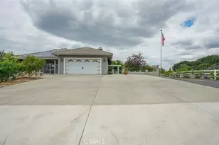 16025 Perry Heights, Riverside, CA 92504 - Photo 10