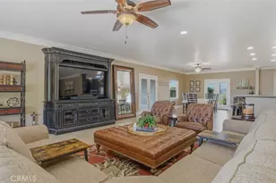 16025 Perry Heights, Riverside, CA 92504 - Photo 20