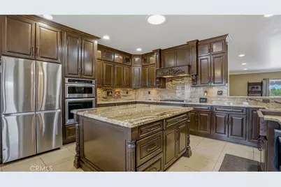 16025 Perry Heights, Riverside, CA 92504 - Photo 32
