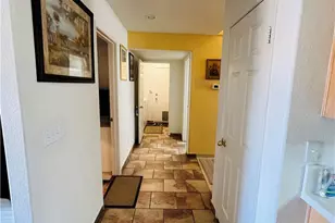 16960 Tusk Ct, Victorville, CA 92394 - Photo 14
