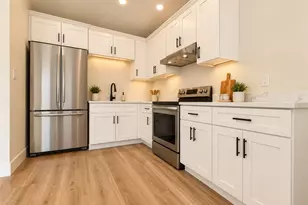 409 E Columbia, Pomona, CA 91767 - Photo 16