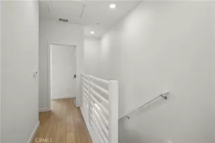 27331 Bear Creek Ln, Valencia, CA 91381 - Photo 20