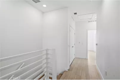 27305 Bear Creek Lane, Valencia, CA 91381 - Photo 20