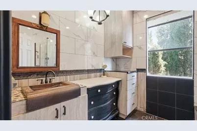 10568 Foothill, Sylmar, CA 91342 - Photo 14