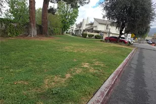 1974 E Lynwood, San Bernardino, CA 92404 - Photo 36