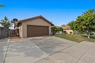 22125 Country Hills Dr, Wildomar, CA 92595 - Photo 2