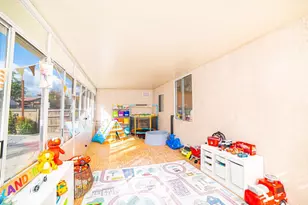 17801 Morning Rock, Riverside, CA 92503 - Photo 10