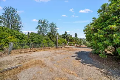 1644 Cuatro Lane, Fallbrook, CA 92028 - Photo 50