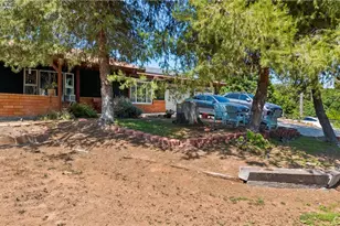 1644 Cuatro Ln, Fallbrook, CA 92028 - Photo 2