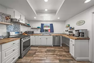 1644 Cuatro Lane, Fallbrook, CA 92028 - Photo 10