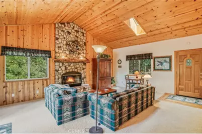196 B, Lake Arrowhead, CA 92352 - Photo 6