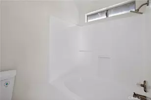 21479 Douglasis Ct, Moreno Valley, CA 92557 - Photo 12