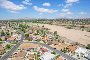 13375 Riverview, Victorville, CA 92395 - Photo 38