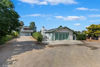 10372 Wells, Riverside, CA 92505 - Photo 2