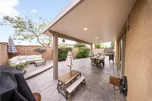 6952 Amber Sky Wy, Fontana, CA 92336 - Photo 32