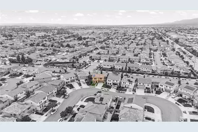 6952 Amber Sky Way, Fontana, CA 92336 - Photo 4