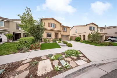 6952 Amber Sky Way, Fontana, CA 92336 - Photo 6