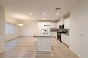 24266 Hazelnut Ave, Murrieta, CA 92562 - Photo 2