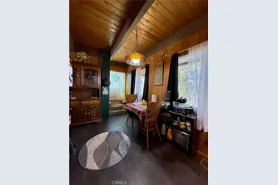 785 County (Arosa) Drive, Crestline, CA 92325 - Photo 14