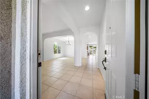 13703 Hidden Mesa Ct, Victorville, CA 92394 - Photo 8