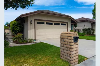 2944 Hyde Park Circle, Riverside, CA 92506 - Photo 2