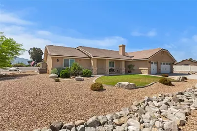 18155 Dunkirk, Hesperia, CA 92345 - Photo 2