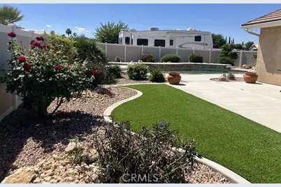 18155 Dunkirk, Hesperia, CA 92345 - Photo 8