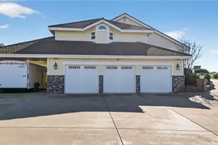 2292 Dos Lomas, Fallbrook, CA 92028 - Photo 44