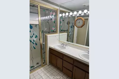 19534 Kiningham Drive, Bloomington, CA 92316 - Photo 26