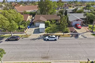 17465 Ramona, Fontana, CA 92336 - Photo 48