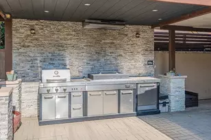 430 N Parish, Burbank, CA 91506 - Photo 8