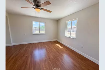 15011 Mission Street, Hesperia, CA 92345 - Photo 4