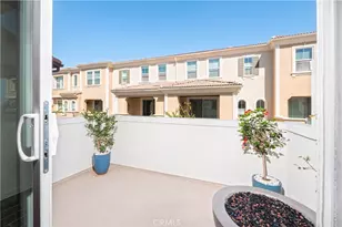 609 Shadowbrook, Lake Forest, CA 92610 - Photo 4