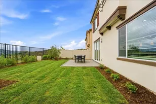 20800 Pio Pico Ct, Newhall, CA 91321 - Photo 36
