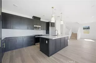 20800 Pio Pico Ct, Newhall, CA 91321 - Photo 8