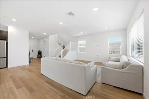 20800 Pio Pico Ct, Newhall, CA 91321 - Photo 6