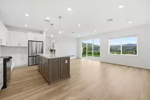 20804 Pio Pico Ct, Newhall, CA 91321 - Photo 8
