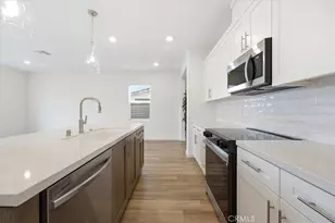 20804 Pio Pico Ct, Newhall, CA 91321 - Photo 12