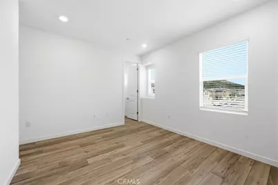 20804 Pio Pico Court, Newhall, CA 91321 - Photo 22