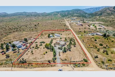 5131 Cygnet Road #A-B, Phelan, CA 92371 - Photo 2